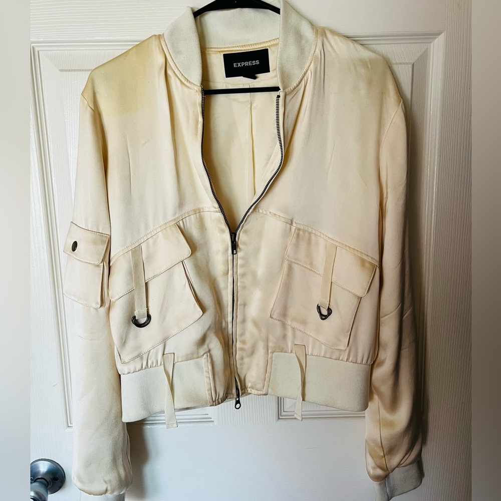 🤎EXPRESS CREAM JACKET 🤎